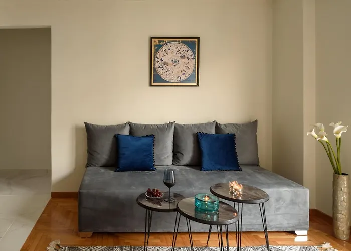 Acropolis Grand Apartment