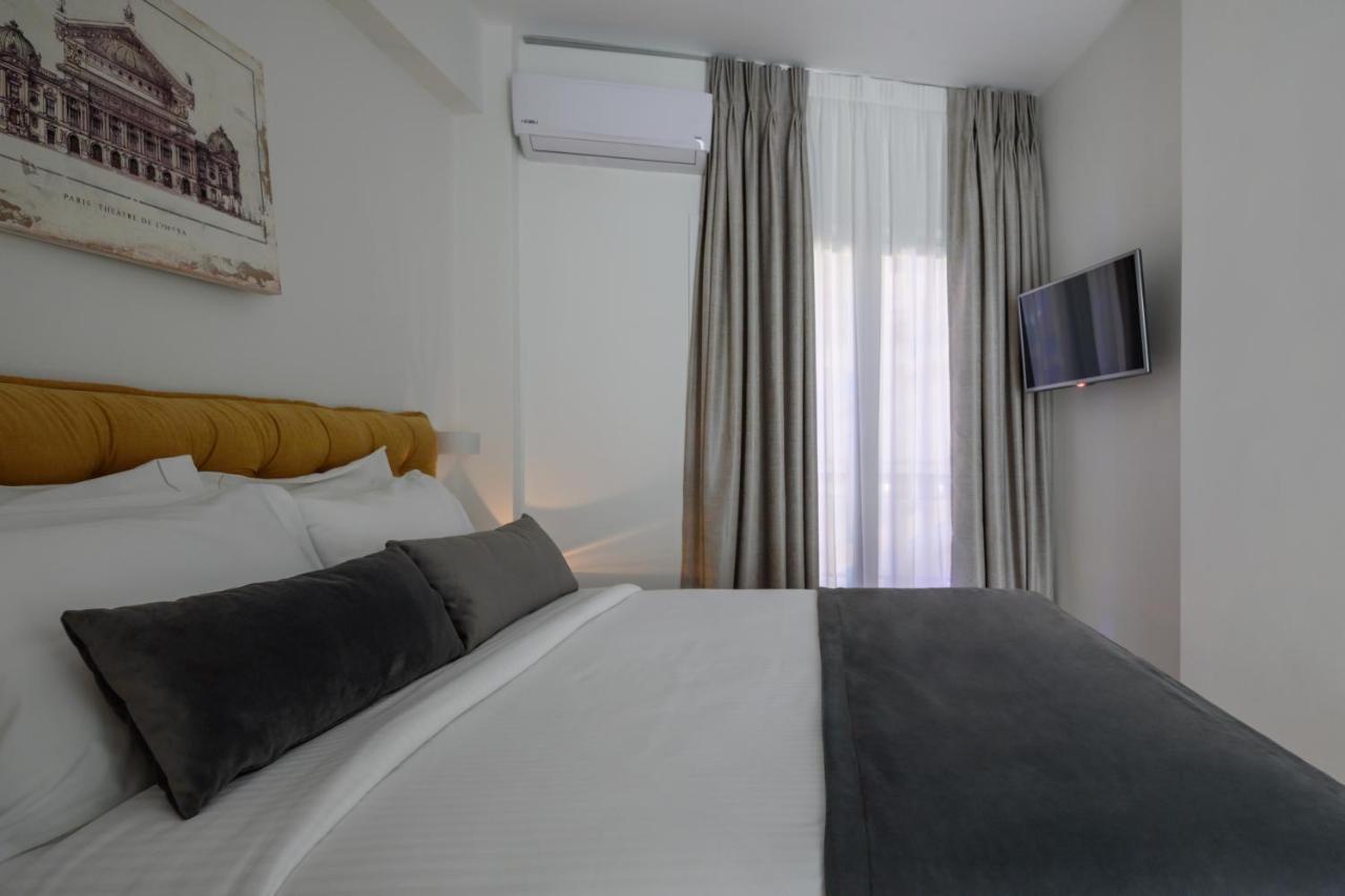 Acropolis Grand